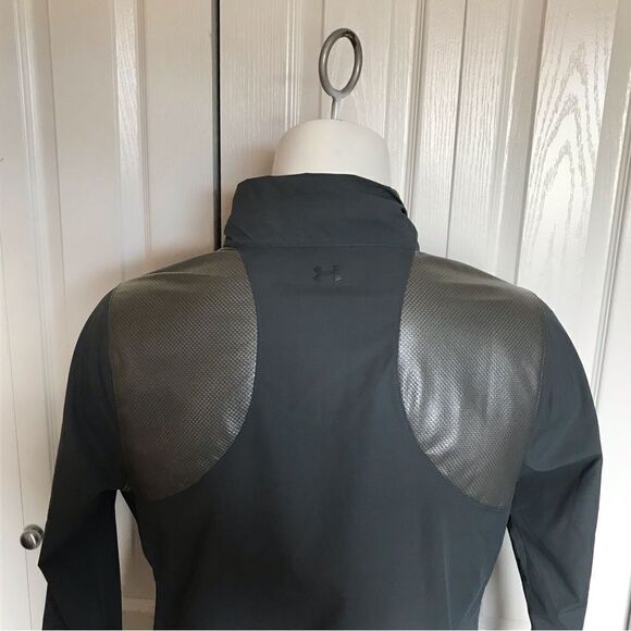Under Armour half zip - Picture 3 of 8